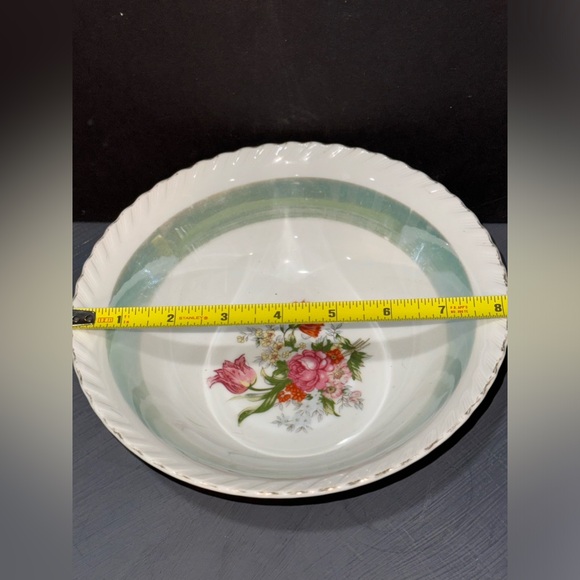 Beautiful Vintage Japan Moss Rose 9” Vegetable Serving Bowl - Picture 2 of 4